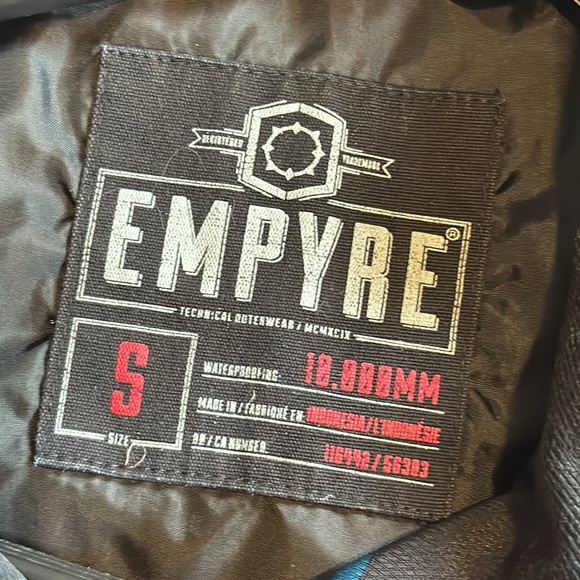 🦖 Empyre black and blue snowboarding jacket - Picture 3 of 9